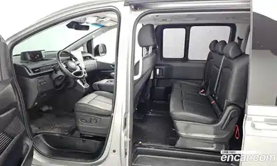 Hyundai Staria 2023 2.2 гидро в Москве № 119112, миниатюра 10