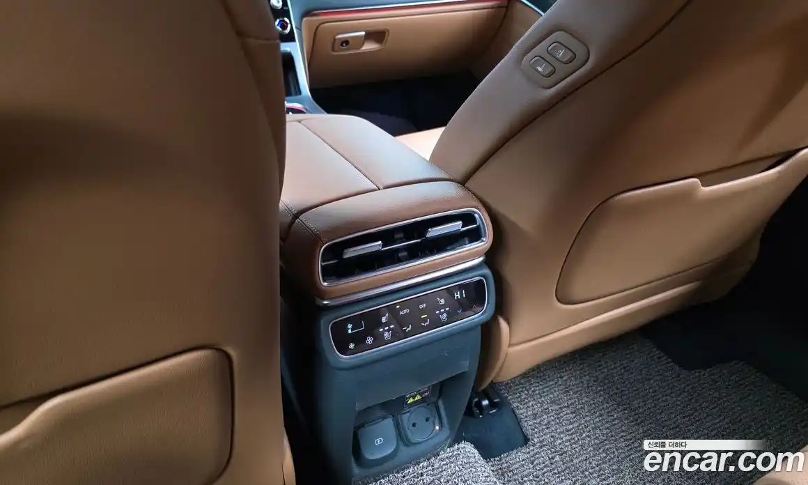 Genesis GV80 2024 2.5 гидро в Москве, фото 32