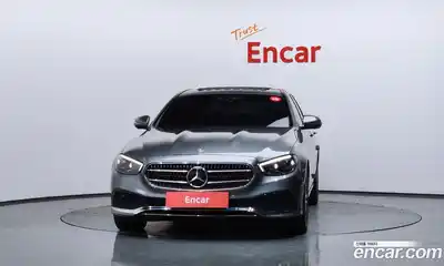 Mercedes-Benz E-Class 2021 2.0 гидро в Москве, миниатюра 3
