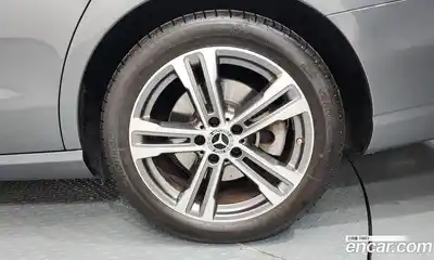 Mercedes-Benz E-Class 2021 2.0 гидро в Москве, миниатюра 7