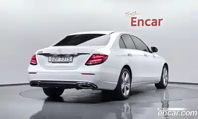 Mercedes-Benz E-Class, 2017