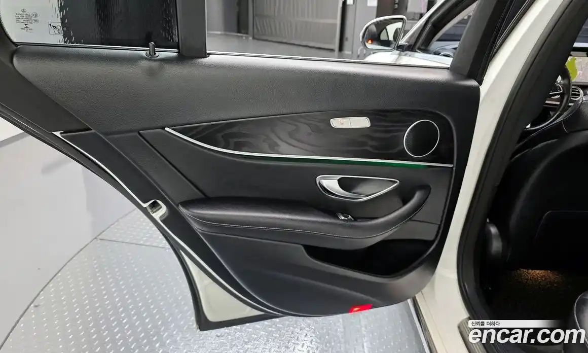 Mercedes-Benz E-Class 2017 2.0 гидро в Москве № 1291117, фото 14