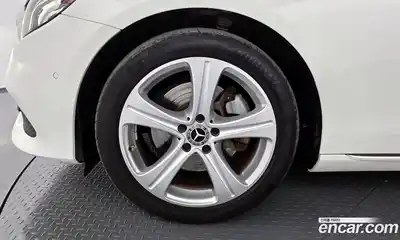 Mercedes-Benz E-Class 2017 2.0 гидро в Москве № 1291117, миниатюра 4