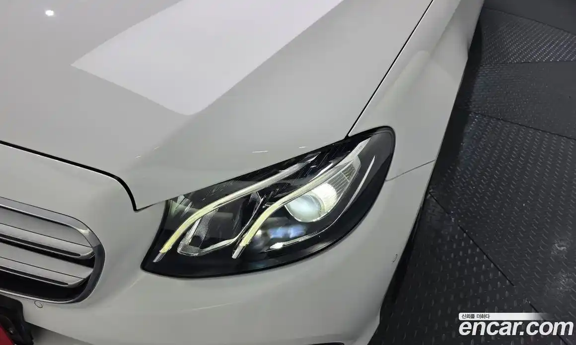 Mercedes-Benz E-Class 2017 2.0 гидро в Москве № 1291117, фото 7