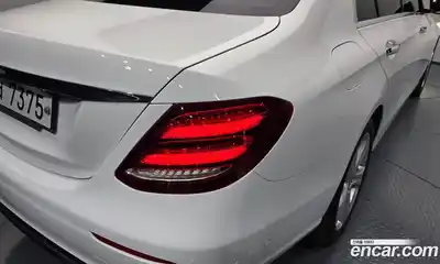 Mercedes-Benz E-Class 2017 2.0 гидро в Москве № 1291117, миниатюра 8