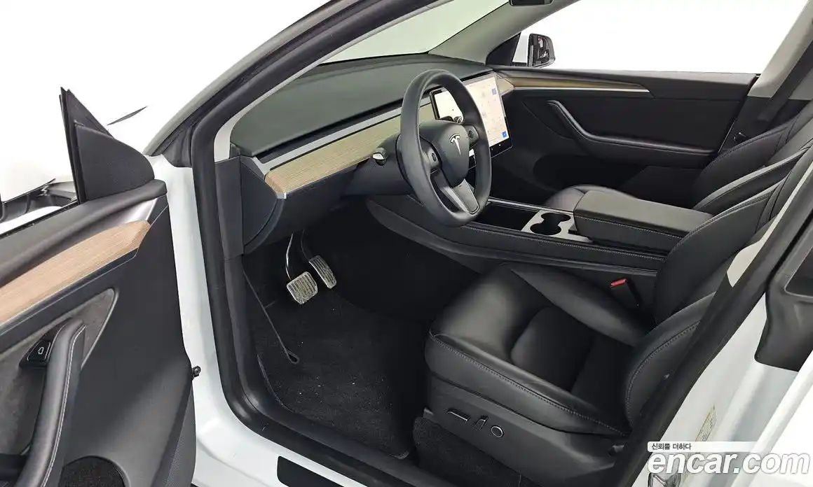 Tesla Model Y 2023 0.2 гидро, фото 16