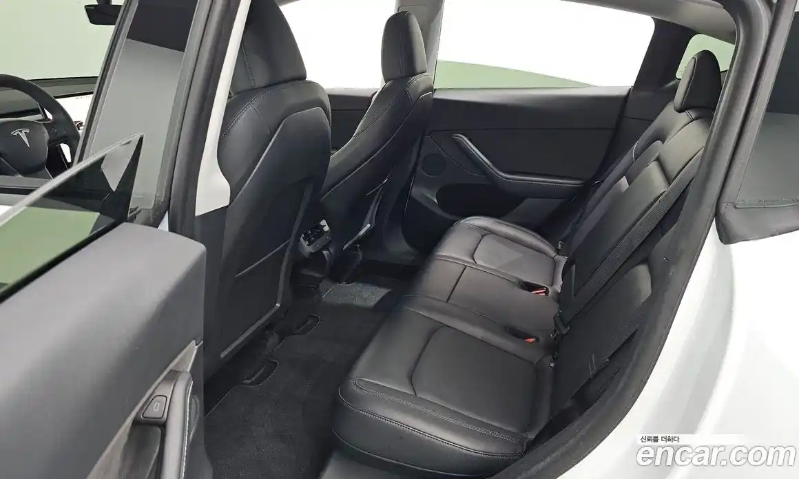 Tesla Model Y 2023 0.2 гидро, фото 17