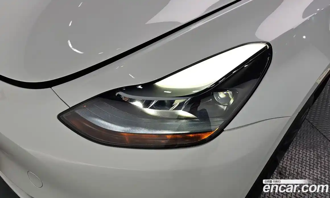 Tesla Model Y 2023 0.2 гидро, фото 8