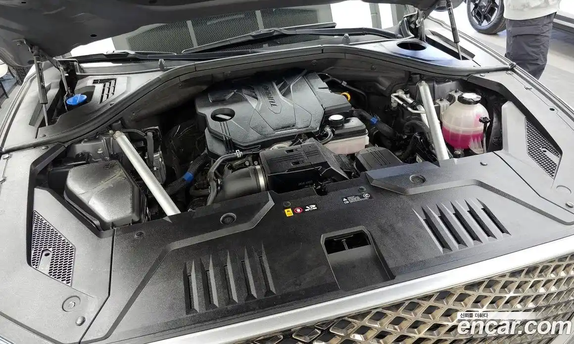 Genesis GV70 2021 2.5 гидро в Москве № 1318708, фото 6