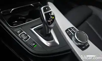 BMW 3-Series 2018 2.0 гидро в Москве № 1321839, миниатюра 12