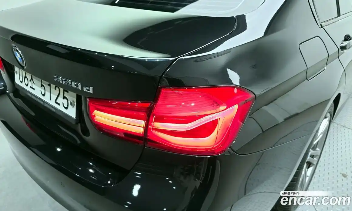 BMW 3-Series 2018 2.0 гидро в Москве № 1321839, фото 9
