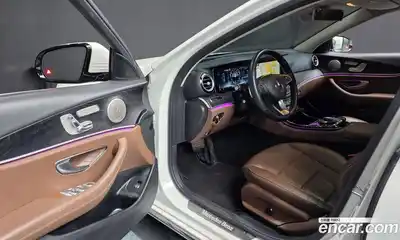 Mercedes-Benz E-Class 2017 2.0 гидро в Москве № 1322327, миниатюра 12