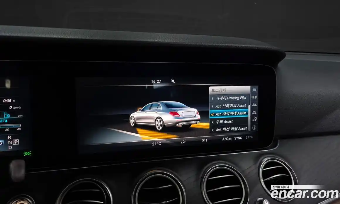 Mercedes-Benz E-Class 2017 2.0 гидро в Москве № 1322327, фото 21