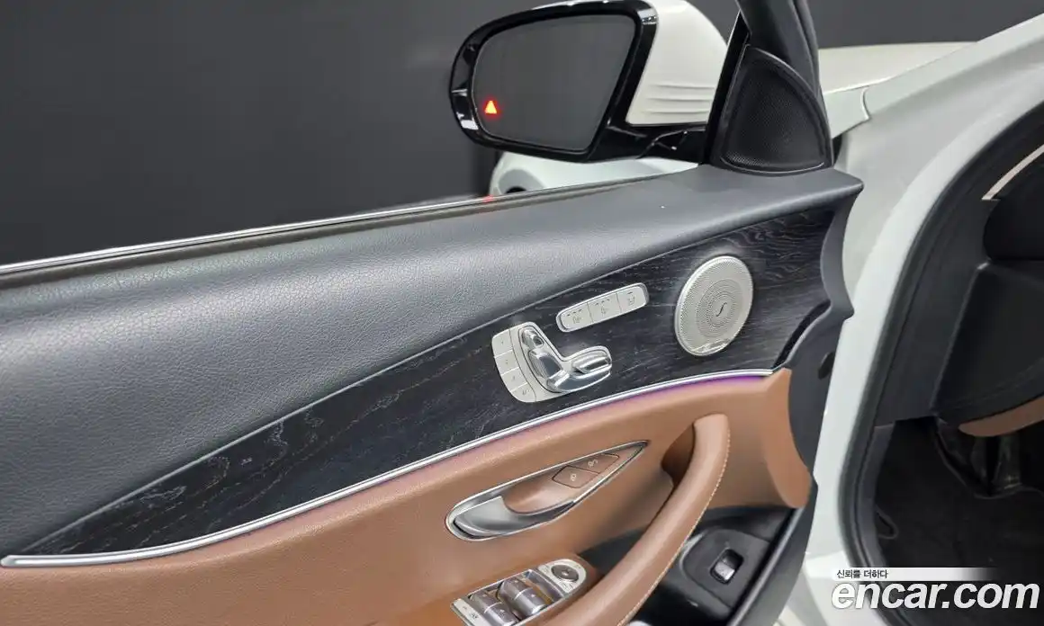 Mercedes-Benz E-Class 2017 2.0 гидро в Москве № 1322327, фото 35