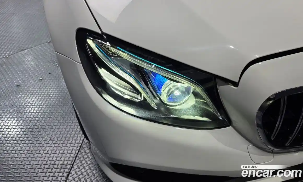 Mercedes-Benz E-Class 2017 2.0 гидро в Москве № 1322327, фото 7