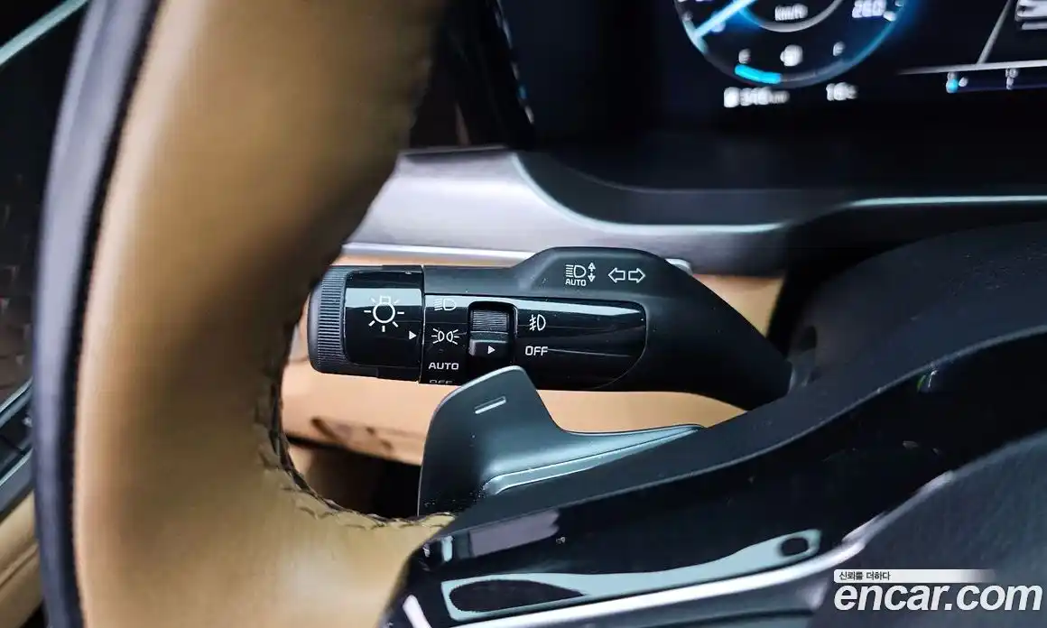 Kia Sorento 2023 1.6 гидро, фото 29