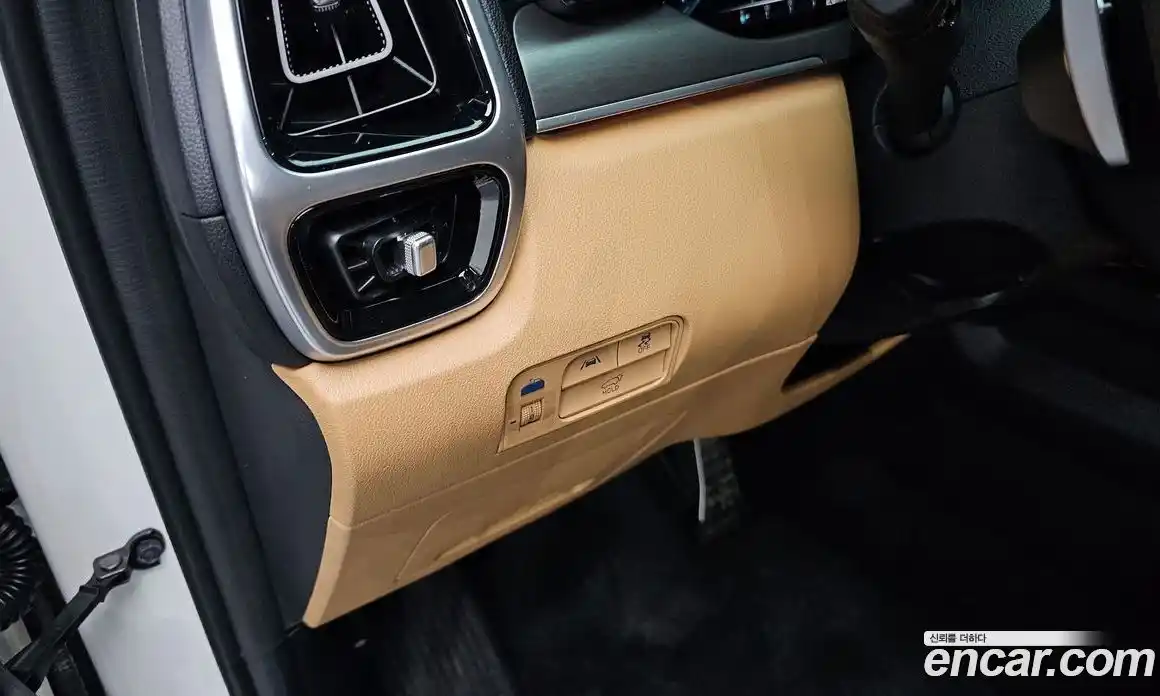 Kia Sorento 2023 1.6 гидро, фото 32