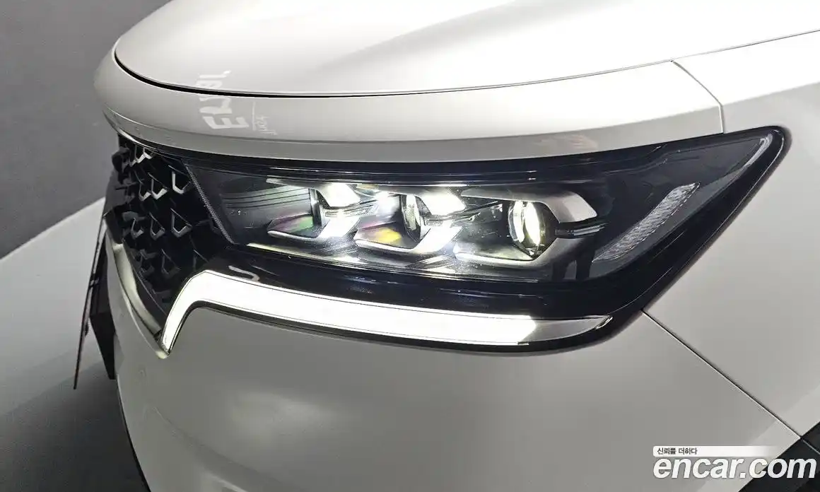 Kia Sorento 2023 1.6 гидро, фото 8