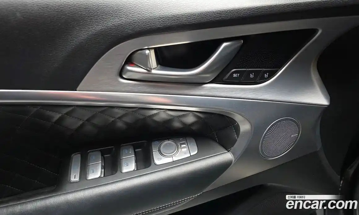 Genesis G70 2018 2.0 гидро в Москве, фото 30