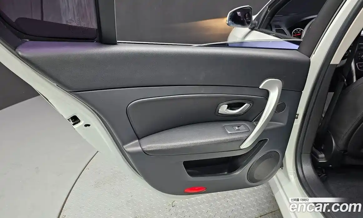 Renault SM5 2018 2.0 гидро в Москве № 1346358, фото 15