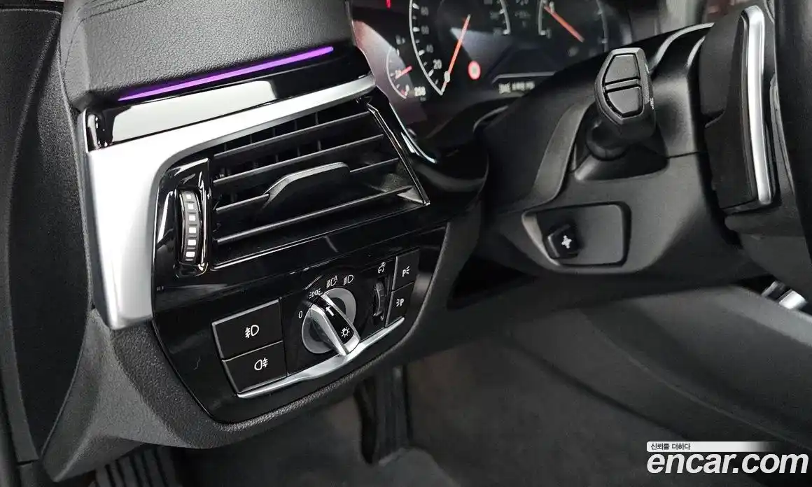 BMW 5-Series 2019 2.0 гидро в Москве № 1347435, фото 27