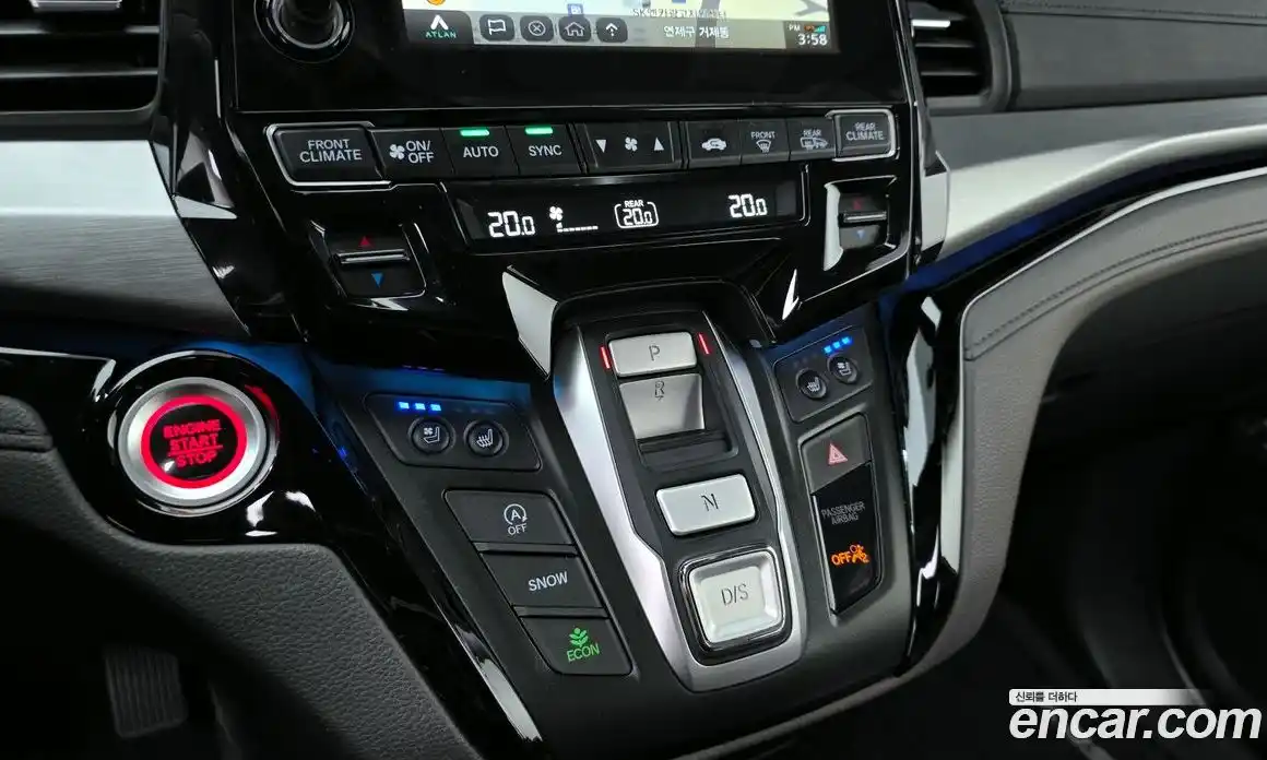 Honda Odyssey 2018 3.5 гидро в Москве № 1350845, фото 12