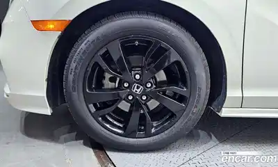 Honda Odyssey 2018 3.5 гидро в Москве № 1350845, миниатюра 5