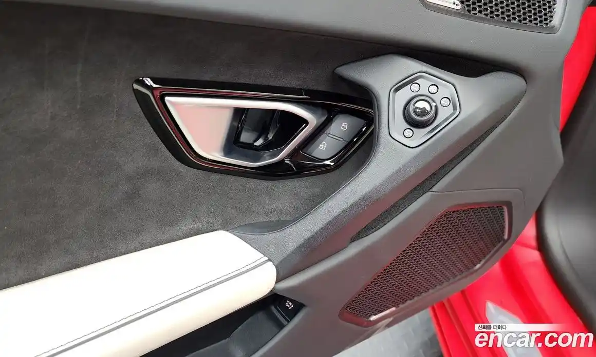 Lamborghini Huracan 2023 5.2 гидро, фото 35