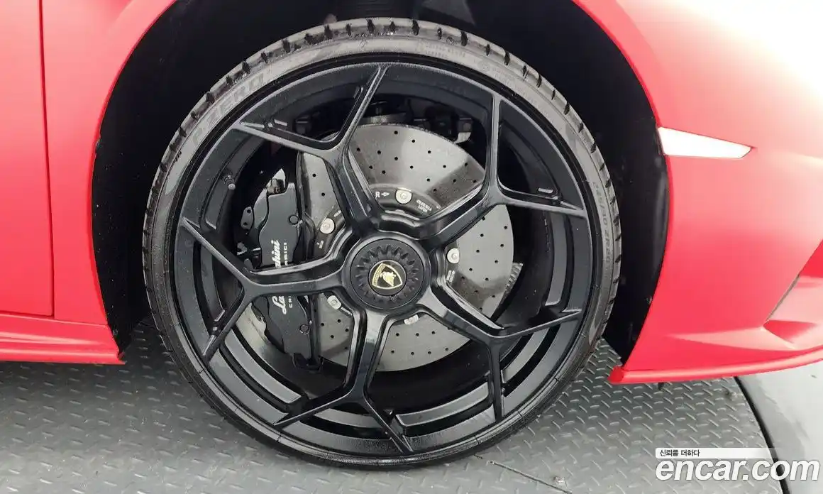 Lamborghini Huracan 2023 5.2 гидро, фото 7