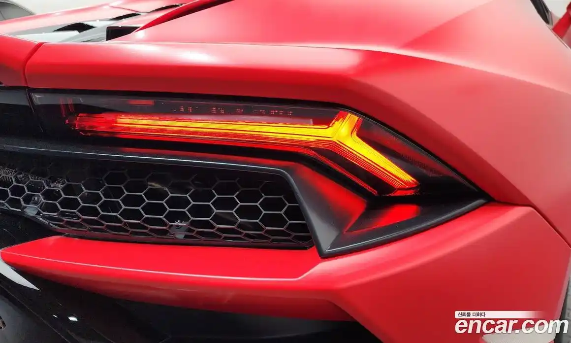 Lamborghini Huracan 2023 5.2 гидро, фото 9