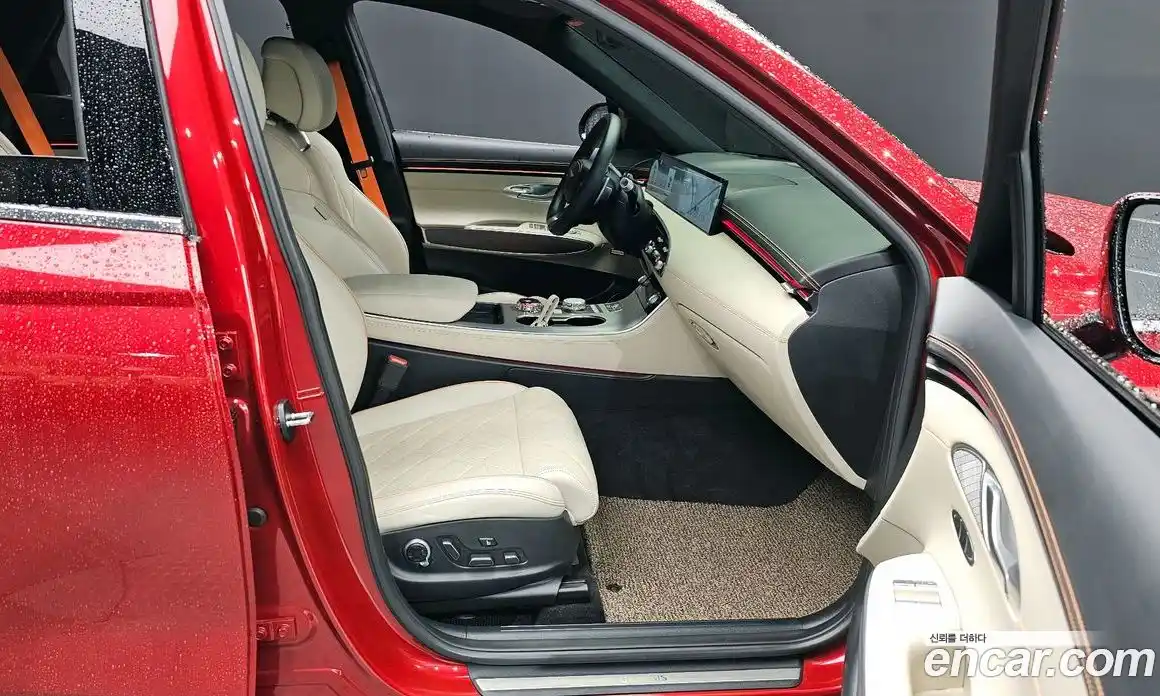 Genesis GV70 2024 2.5 гидро, фото 15