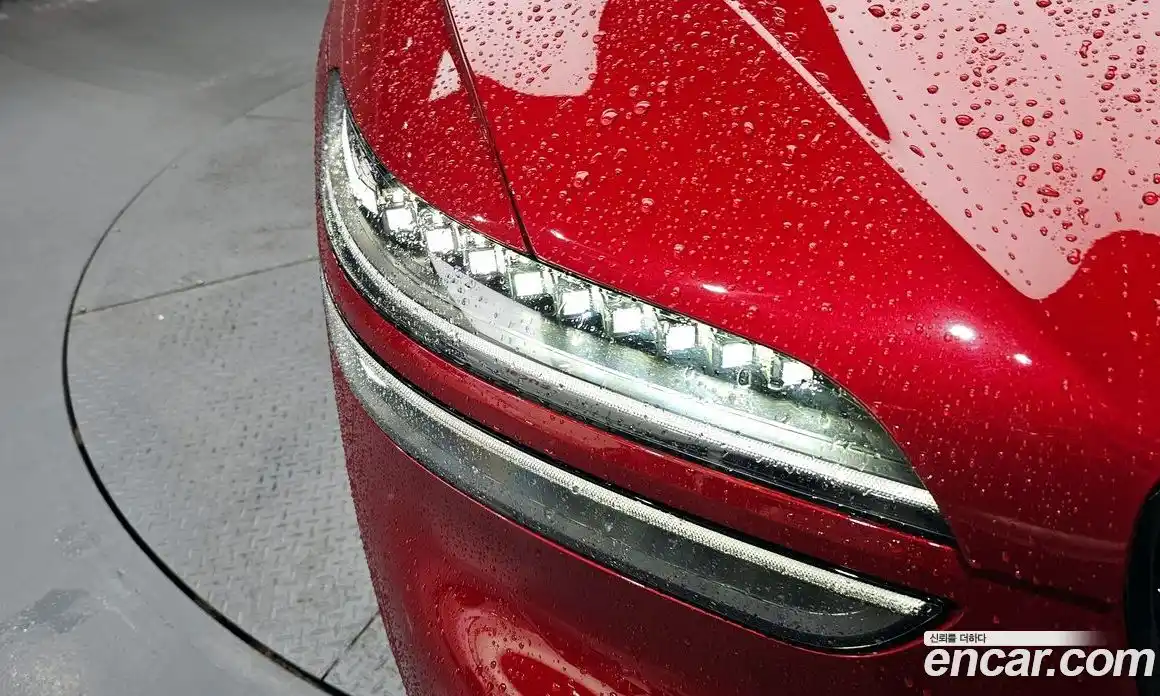 Genesis GV70 2024 2.5 гидро, фото 7