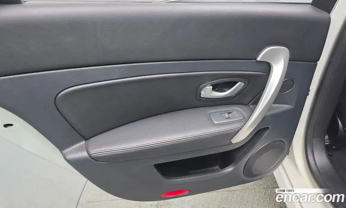 Renault SM5 2018 2.0 гидро в Москве № 1402832, фото 15