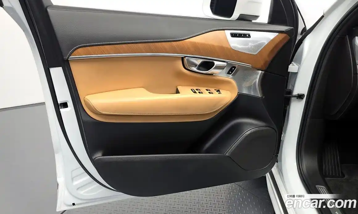 Volvo XC90 2018 2.0 гидро в Москве № 1404603, фото 14