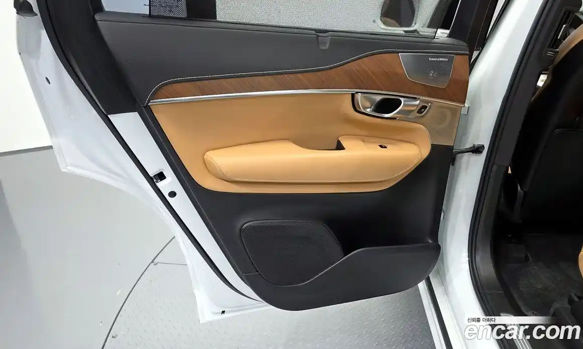 Volvo XC90 2018 2.0 гидро в Москве № 1404603, фото 15
