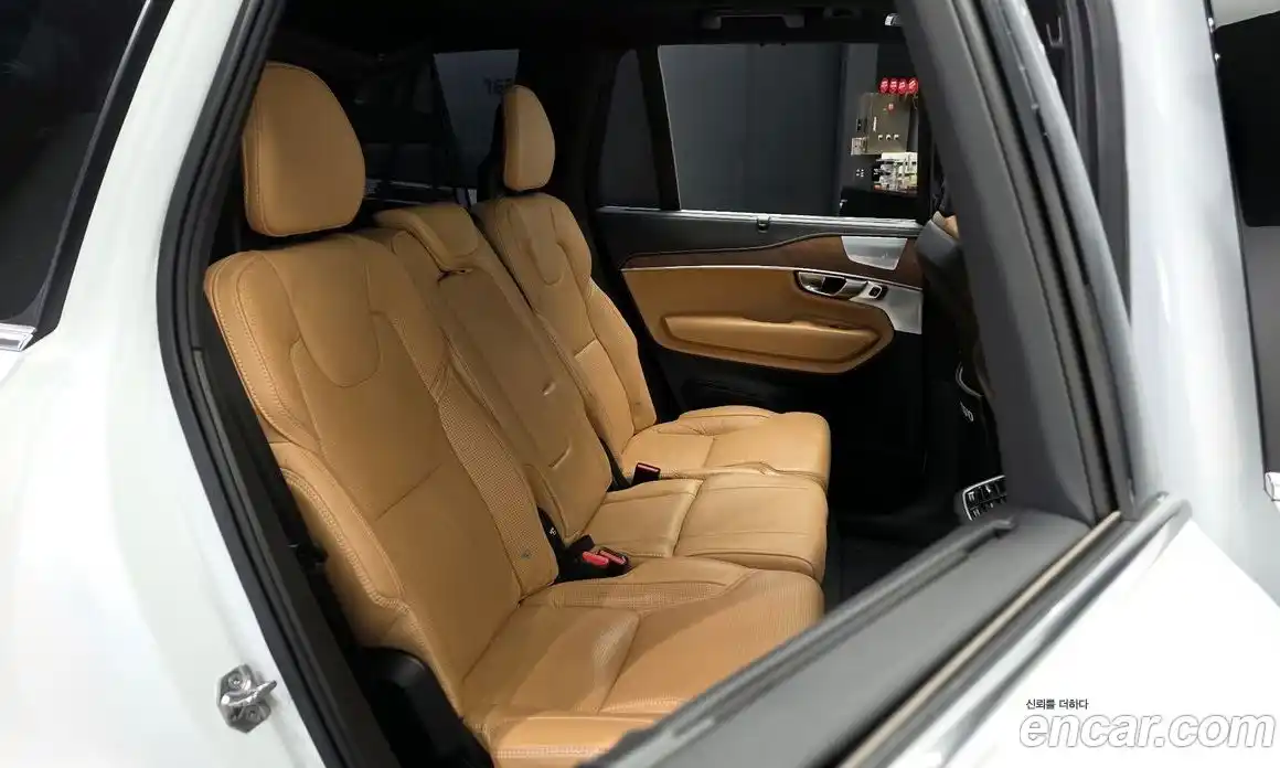 Volvo XC90 2018 2.0 гидро в Москве № 1404603, фото 17