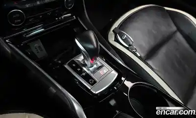Infiniti Q30 2017 2.0 гидро в Москве № 1405486, миниатюра 12