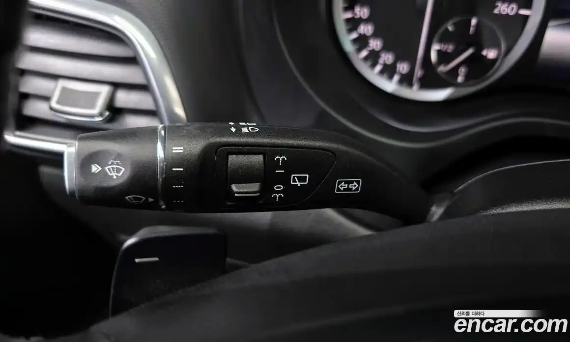Infiniti Q30 2017 2.0 гидро в Москве № 1405486, фото 28