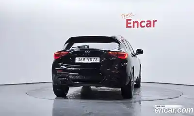 Infiniti Q30 2017 2.0 гидро в Москве № 1405486, миниатюра 4