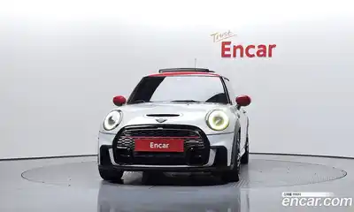 Mini Cooper 2021 2.0 гидро в Москве № 1423716, миниатюра 3
