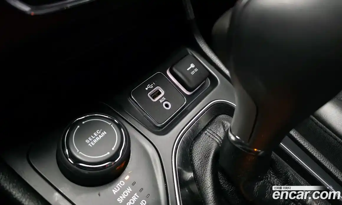 Jeep Cherokee 2021 2.4 гидро в Москве № 1424363, фото 34