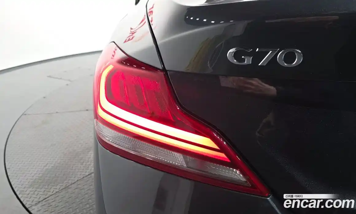 Genesis G70 2017 2.0 гидро в Москве № 1539260, фото 9
