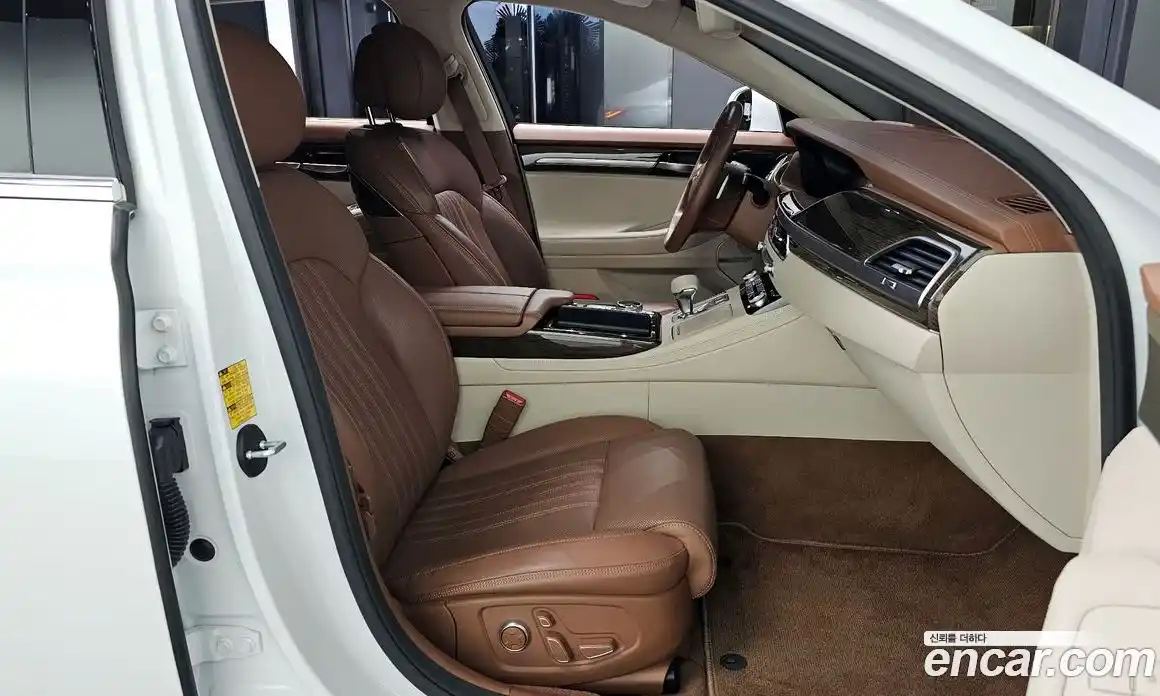 Genesis G90 2019 3.3 гидро в Москве, фото 16
