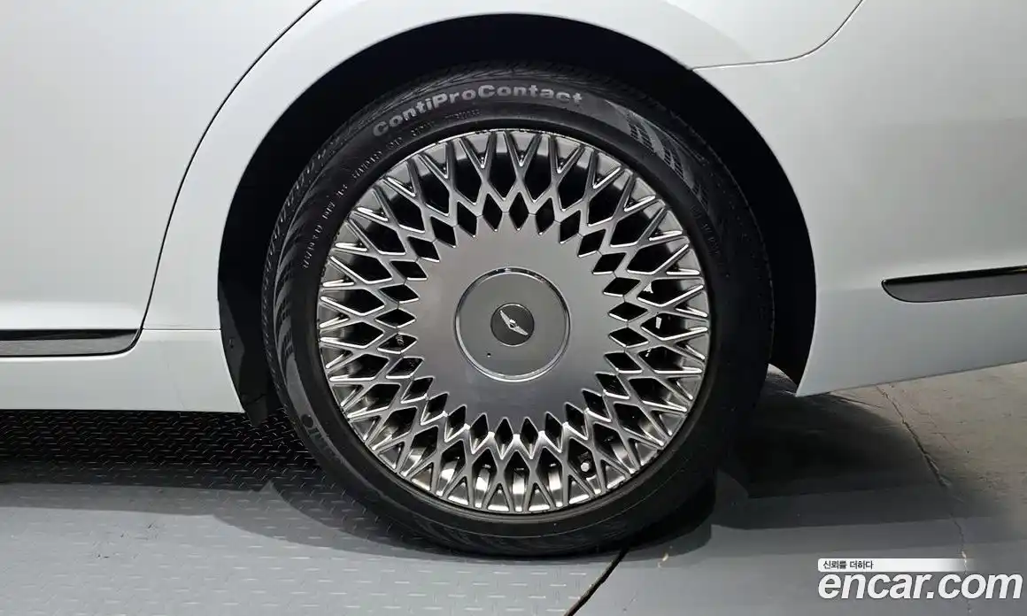 Genesis G90 2019 3.3 гидро в Москве, фото 7