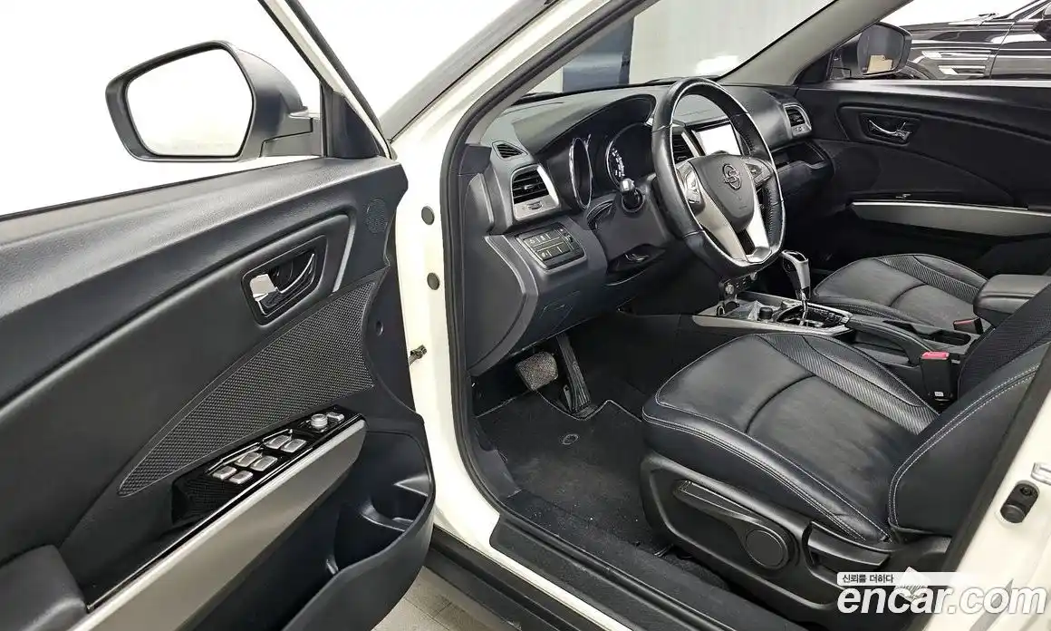 SsangYong TIBOLI 2015 1.6 гидро в Москве, фото 13