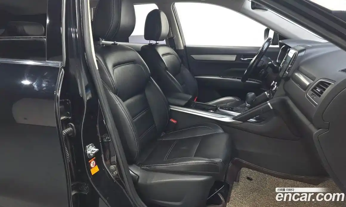 Renault QM6 2017 2.0 гидро в Москве № 1543233, фото 18