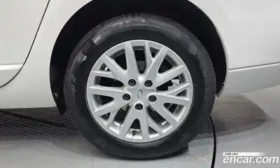 Renault SM3 2012 1.6 гидро в Москве № 1543343, миниатюра 7