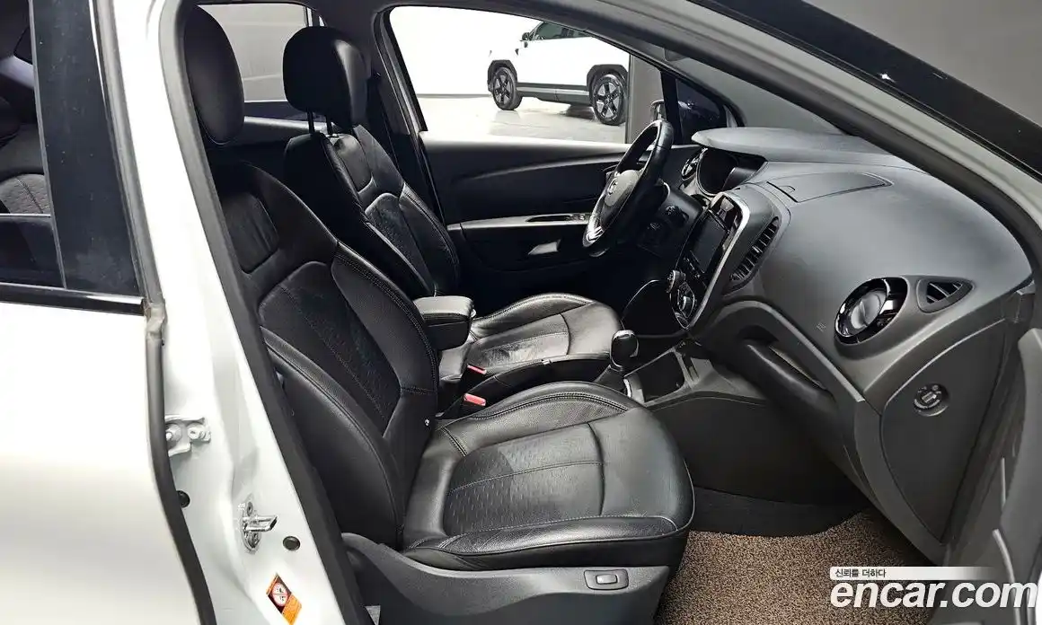 Renault QM3 2019 1.5 гидро в Москве № 1543504, фото 13