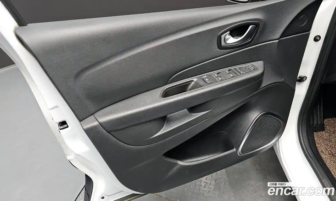 Renault QM3 2019 1.5 гидро в Москве № 1543504, фото 14