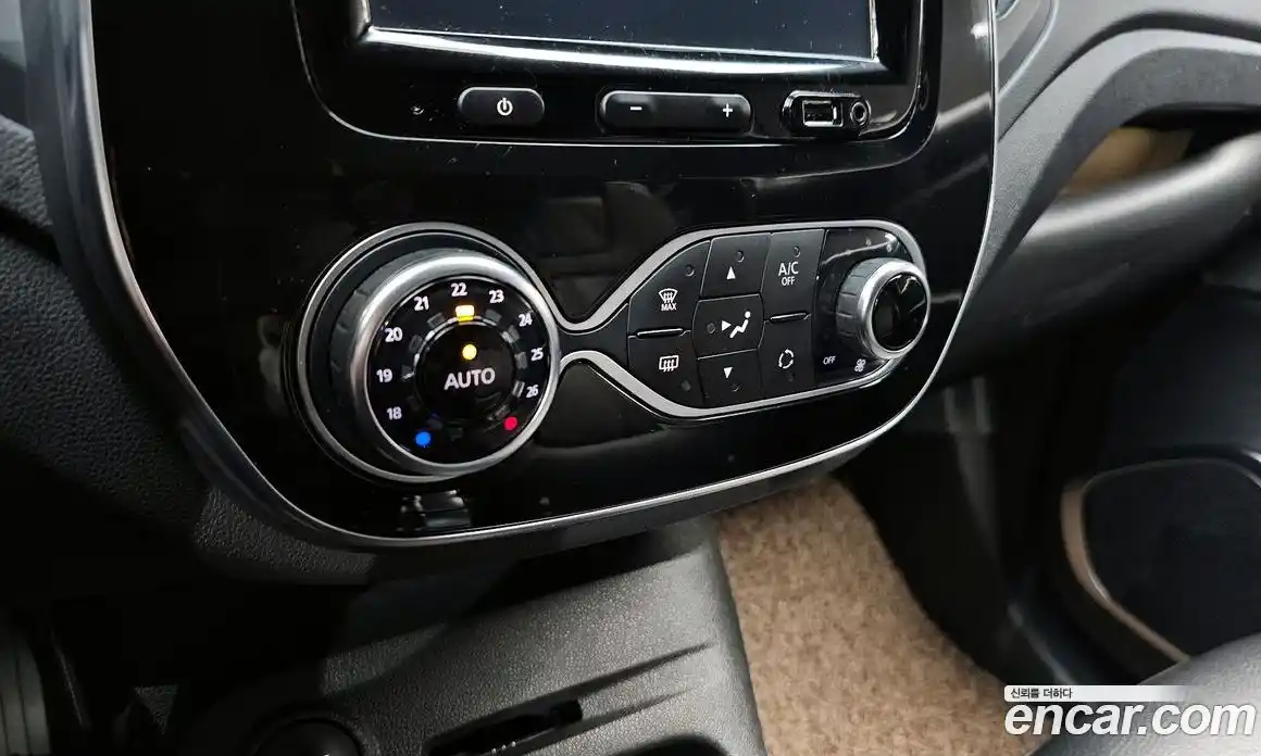 Renault QM3 2019 1.5 гидро в Москве № 1543504, фото 30